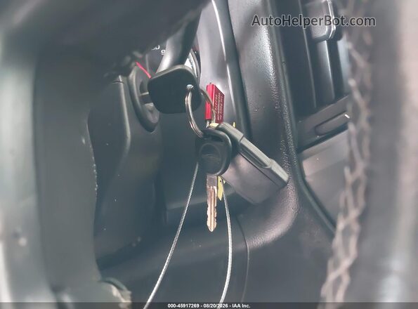 1GCVKREC0JZ283973 2018 CHEVROLET SILVERADO White Vista del salpicadero