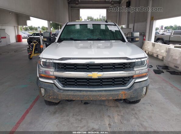 1GCVKREC0JZ283973 2018 CHEVROLET SILVERADO White Vista del cuadro de instrumentos