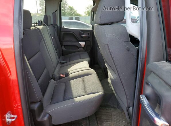 1GCVKREC1HZ107024 2017 CHEVROLET SILVERADO Red Вид задніх сидінь
