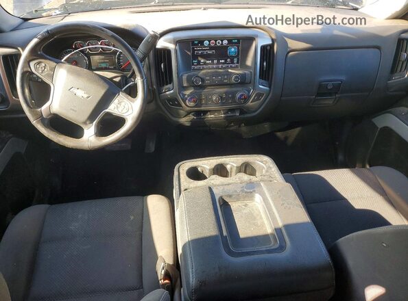1GCVKREC1JZ146251 2018 CHEVROLET SILVERADO Black Widok deski rozdzielczej