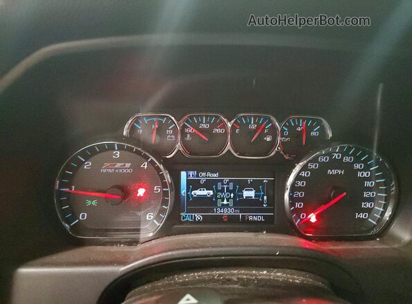 1GCVKREC1JZ206805 2018 CHEVROLET SILVERADO Black Instrument cluster view