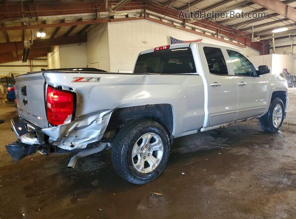 1GCVKREC3HZ383852 2017 CHEVROLET SILVERADO Silver Rear right
