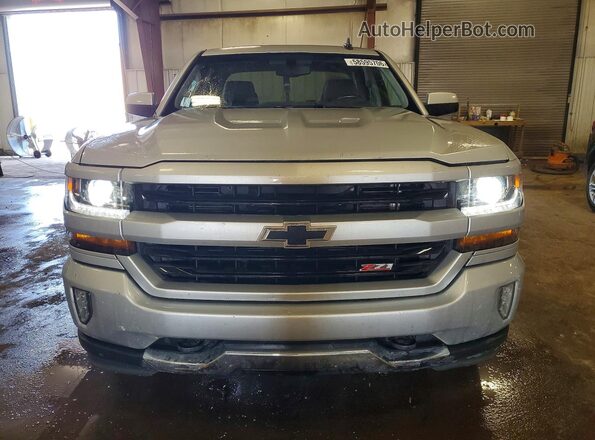 1GCVKREC3HZ383852 2017 CHEVROLET SILVERADO Silver Front view