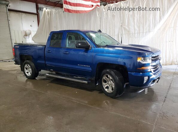 1GCVKREC4HZ227917 2017 CHEVROLET SILVERADO Синий Передняя правая четверть
