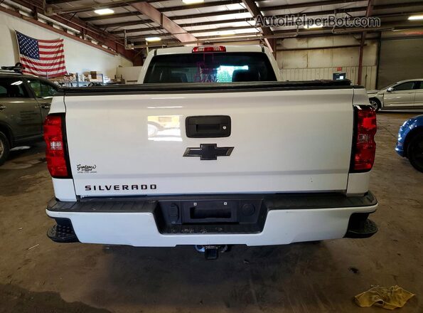 1GCVKREC4JZ188025 2018 CHEVROLET SILVERADO White Հետևի տեսք