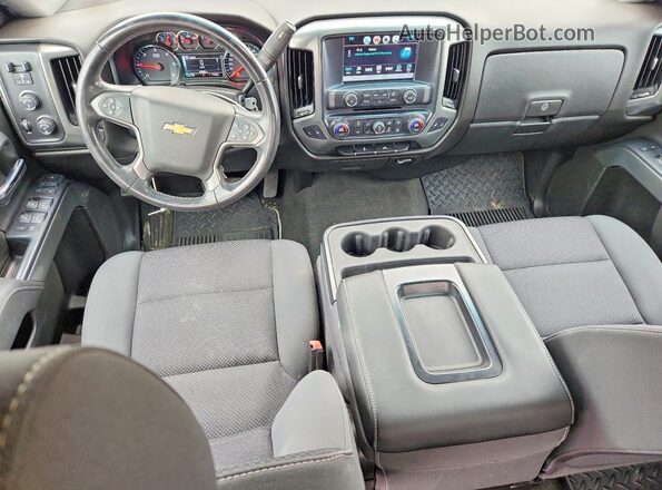 1GCVKREC4JZ371330 2018 CHEVROLET SILVERADO Черный Вид панели приборов