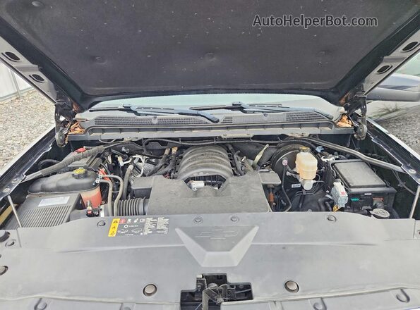1GCVKREC4JZ371330 2018 CHEVROLET SILVERADO Черный Вид задней части салона