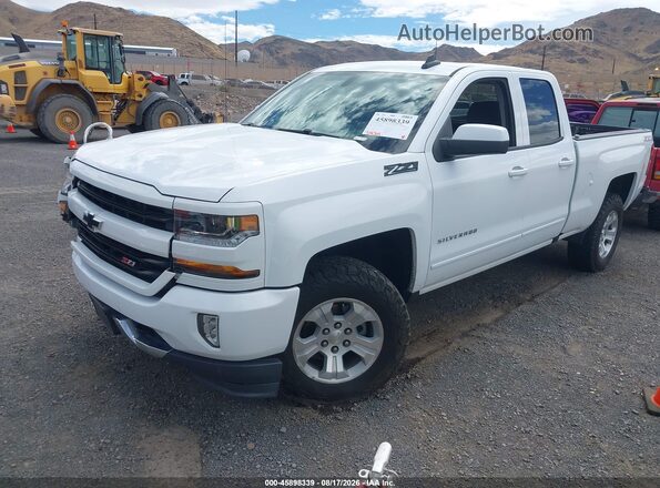 1GCVKREC5JZ166874 2018 CHEVROLET SILVERADO Белый Передняя левая четверть