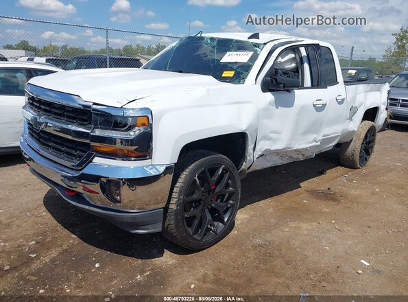 1GCVKREC5JZ332682 2018 CHEVROLET SILVERADO White Vista tres cuartos delantera izquierda