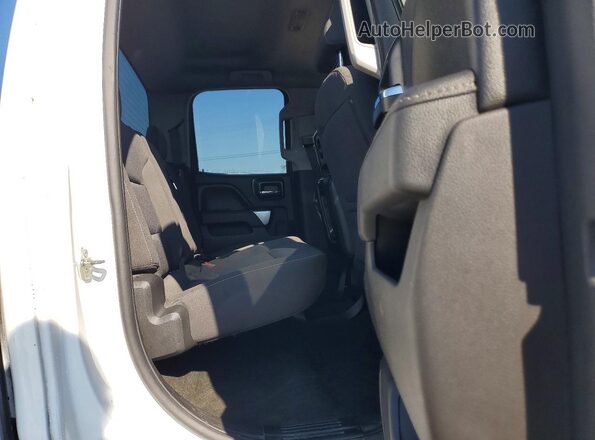 1GCVKREC6GZ145329 2016 CHEVROLET SILVERADO White Widok tylnych siedzeń