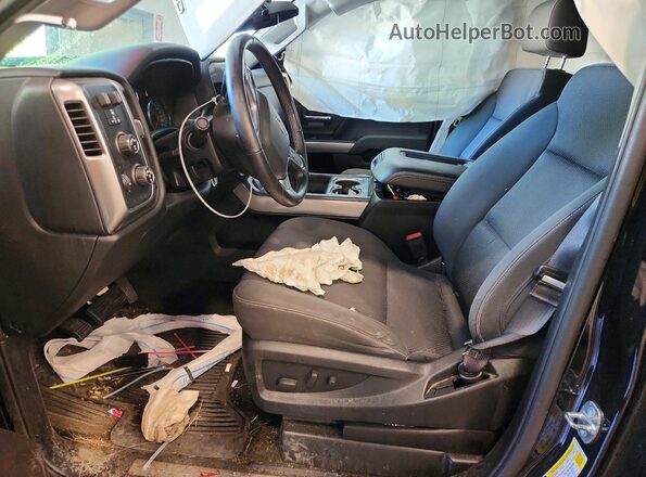 1GCVKREC6HZ162701 2017 CHEVROLET SILVERADO Black Widok wnętrza z przodu