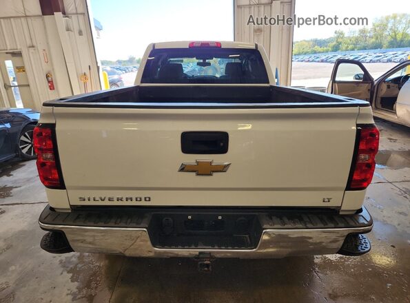 1GCVKREC7JZ285526 2018 CHEVROLET SILVERADO White Rear view