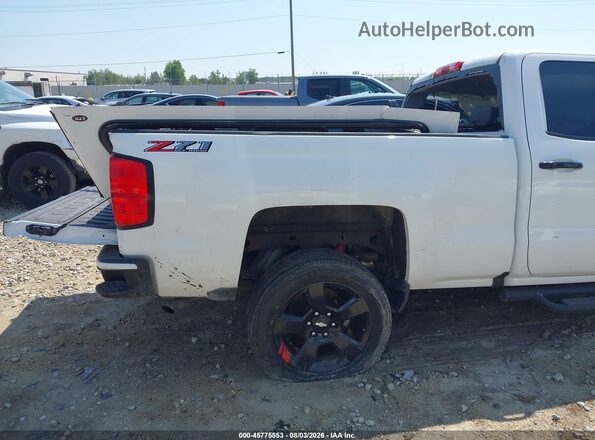 1GCVKREC8JZ358712 2018 CHEVROLET SILVERADO White 