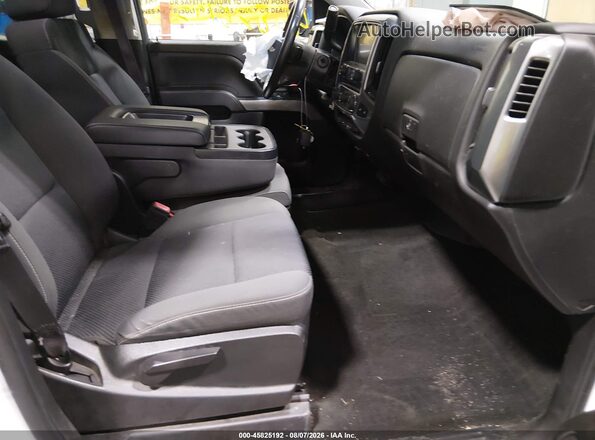 1GCVKREC9HZ397979 2017 CHEVROLET SILVERADO White Вид салону спереду