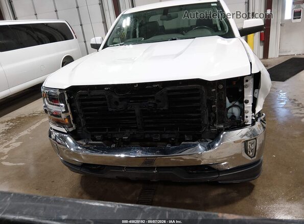 1GCVKREC9HZ397979 2017 CHEVROLET SILVERADO White Вид задньої частини салону