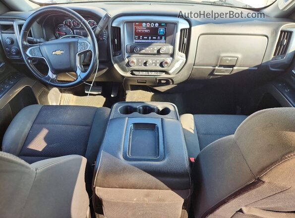1GCVKREH0HZ170935 2017 CHEVROLET SILVERADO Белый Вид панели приборов