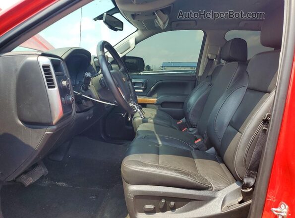 1GCVKSEC3JZ229882 2018 CHEVROLET SILVERADO Red Vista interior delantera