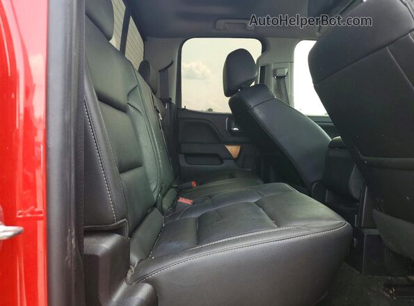 1GCVKSEC3JZ229882 2018 CHEVROLET SILVERADO Red Vista de los asientos traseros
