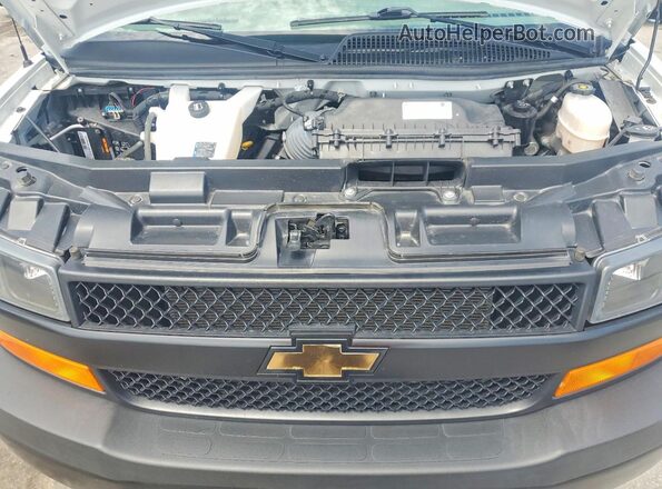 1GCWGAF74S1146608 2025 CHEVROLET EXPRESS Белый Вид подкапотного пространства