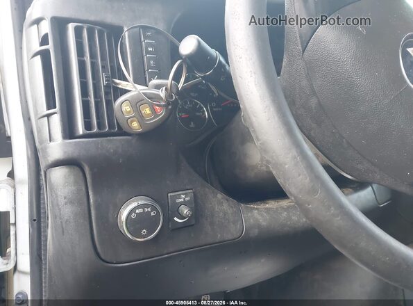 1GCWGAFF1G1178656 2016 CHEVROLET EXPRESS White Առջևի վահանակի տեսք