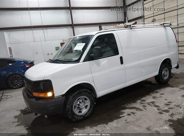 1GCWGAFF1G1290678 2016 CHEVROLET EXPRESS White Առջևի ձախ երեք քառորդ տեսարան