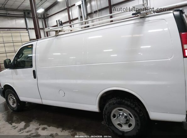 1GCWGAFF1G1290678 2016 CHEVROLET EXPRESS White Սալոնի 360 աստիճան տեսք