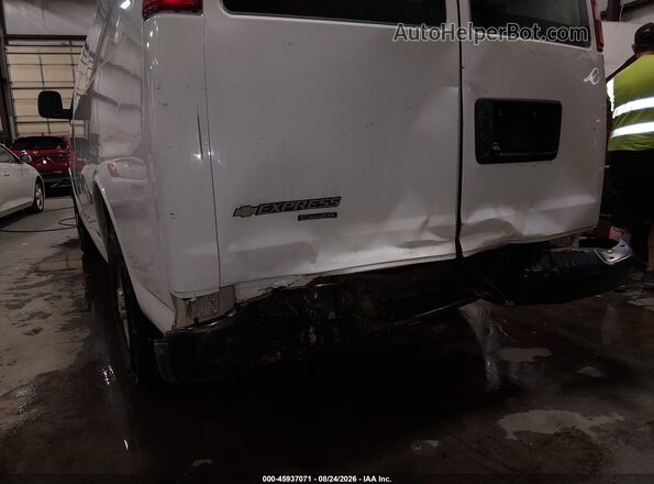 1GCWGAFF1G1290678 2016 CHEVROLET EXPRESS White 
