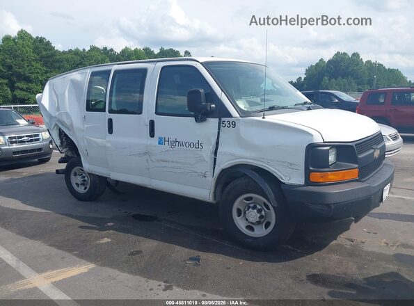 1GCWGAFF2G1330749 2016 CHEVROLET EXPRESS White Rear interior view