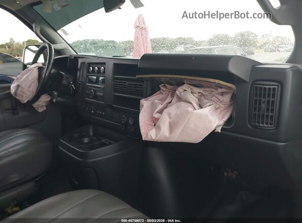 1GCWGAFG0J1333553 2018 CHEVROLET EXPRESS White Front interior view