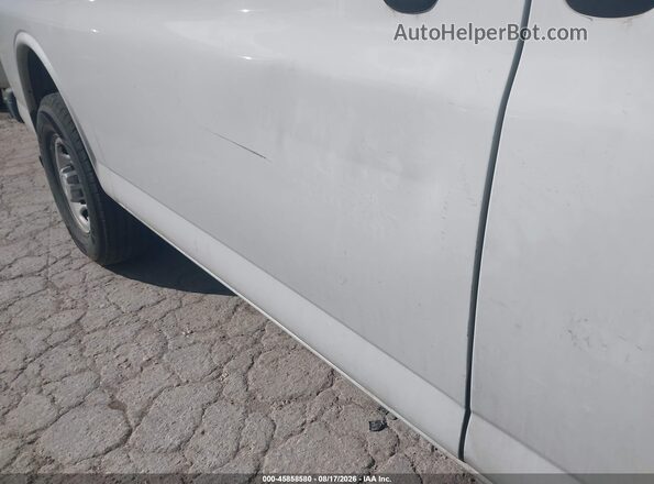 1GCWGAFG5L1252907 2020 CHEVROLET EXPRESS White Вид спереду
