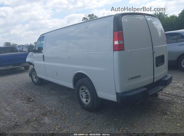 1GCWGAFG8K1272809 2019 CHEVROLET EXPRESS White Trasero izquierdo