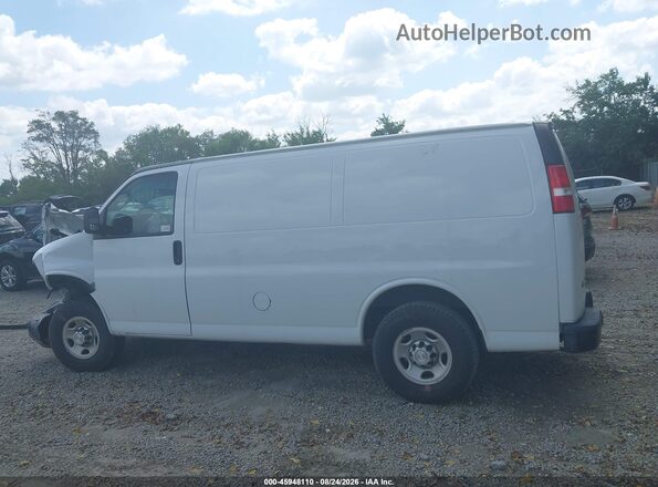 1GCWGAFG8K1272809 2019 CHEVROLET EXPRESS White 