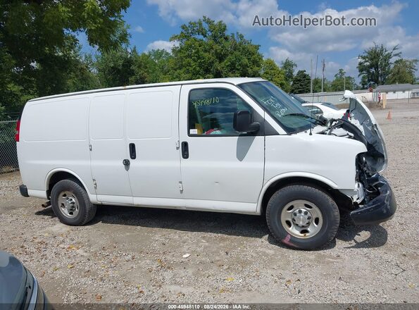 1GCWGAFG8K1272809 2019 CHEVROLET EXPRESS White Vista interior de 360 grados