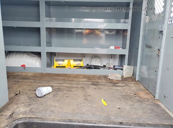 1GCWGAFG9K1337604 2019 CHEVROLET EXPRESS White Rear interior view