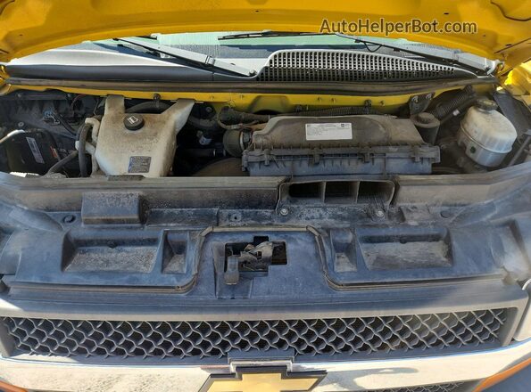 1GCWGAFP0K1337829 2019 CHEVROLET EXPRESS Yellow უკანა სალონის ხედი