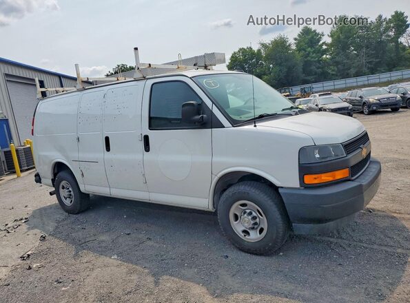 1GCWGAFP1M1257118 2021 CHEVROLET EXPRESS White Передня права чверть