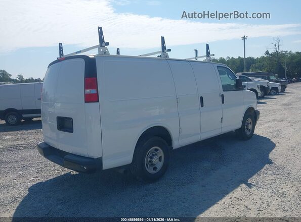1GCWGAFP2L1176028 2020 CHEVROLET EXPRESS White Trasero derecho