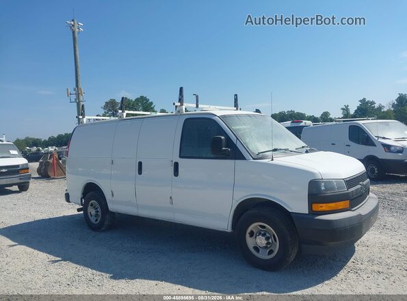 1GCWGAFP2L1176028 2020 CHEVROLET EXPRESS White Vista interior trasera