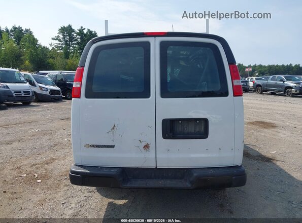 1GCWGAFP4N1226530 2022 CHEVROLET EXPRESS White 