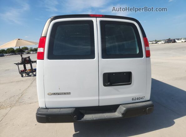 1GCWGAFP5R1210374 2024 CHEVROLET EXPRESS White 