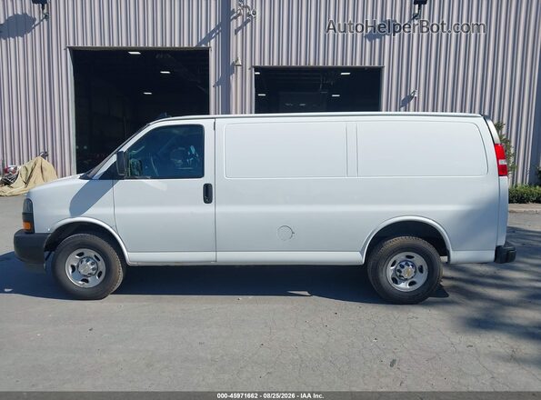1GCWGAFP7R1238757 2024 CHEVROLET EXPRESS White Vista interior de 360 grados