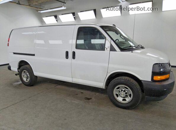 1GCWGAFP9M1302080 2021 CHEVROLET EXPRESS White Przód prawy