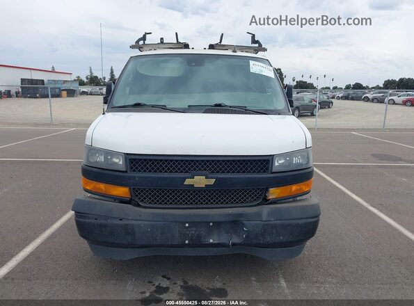 1GCWGAFP9N1138802 2022 CHEVROLET EXPRESS White Vista del cuadro de instrumentos