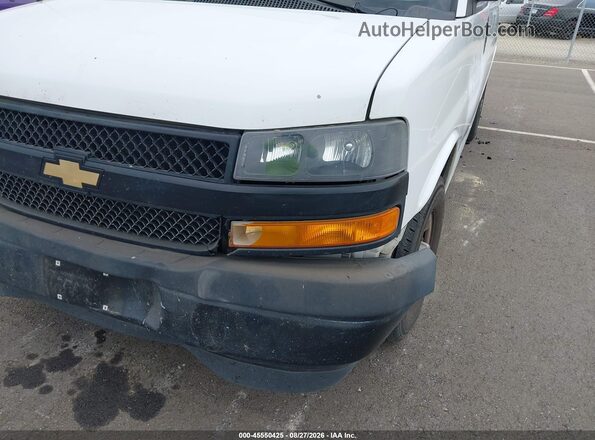 1GCWGAFP9N1138802 2022 CHEVROLET EXPRESS White Vista frontal