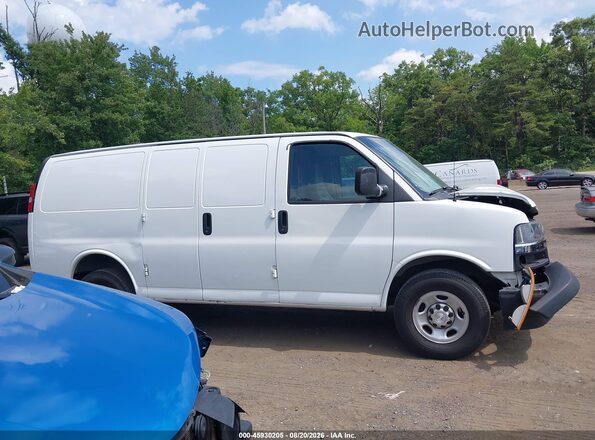 1GCWGAFPXK1171612 2019 CHEVROLET EXPRESS Белый Вид задней части салона