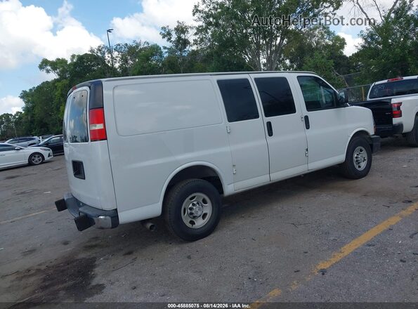 1GCWGAFPXK1332556 2019 CHEVROLET EXPRESS White Задня права чверть