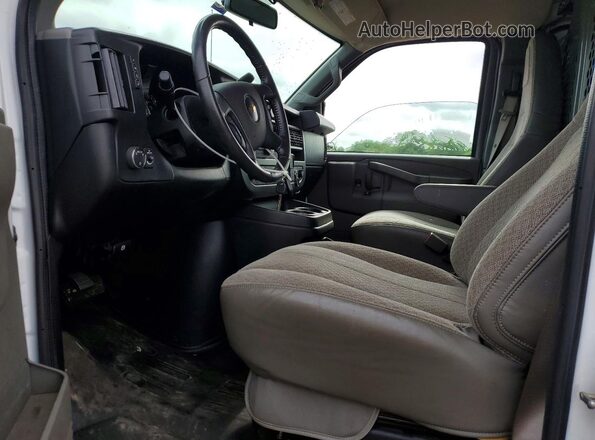1GCWGAFPXP1160309 2023 CHEVROLET EXPRESS White Front interior view