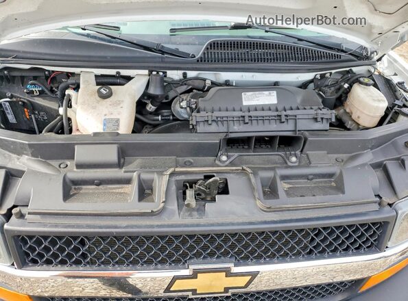 1GCWGAFPXP1160309 2023 CHEVROLET EXPRESS White Engine compartment view