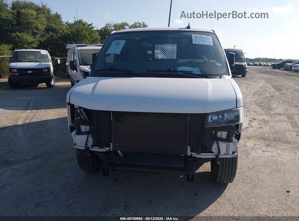 1GCWGAFPXR1292523 2024 CHEVROLET EXPRESS White Rear interior view