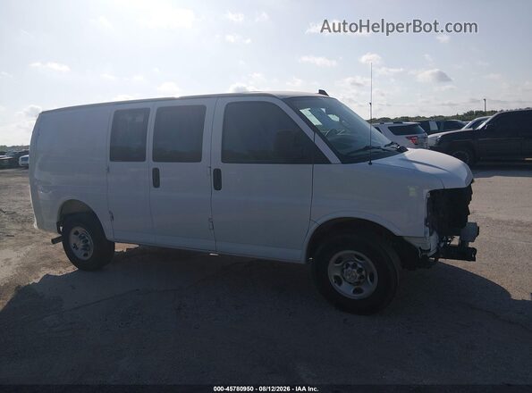 1GCWGAFPXR1292523 2024 CHEVROLET EXPRESS White 360 interior view